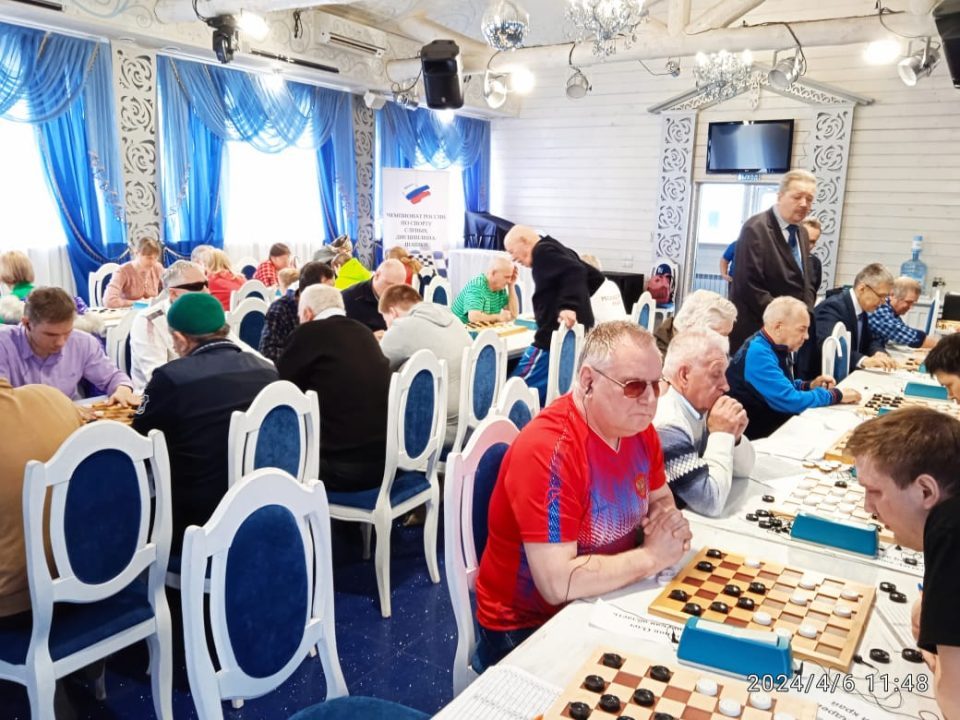 Атмосфера-на-шашечном-турнире